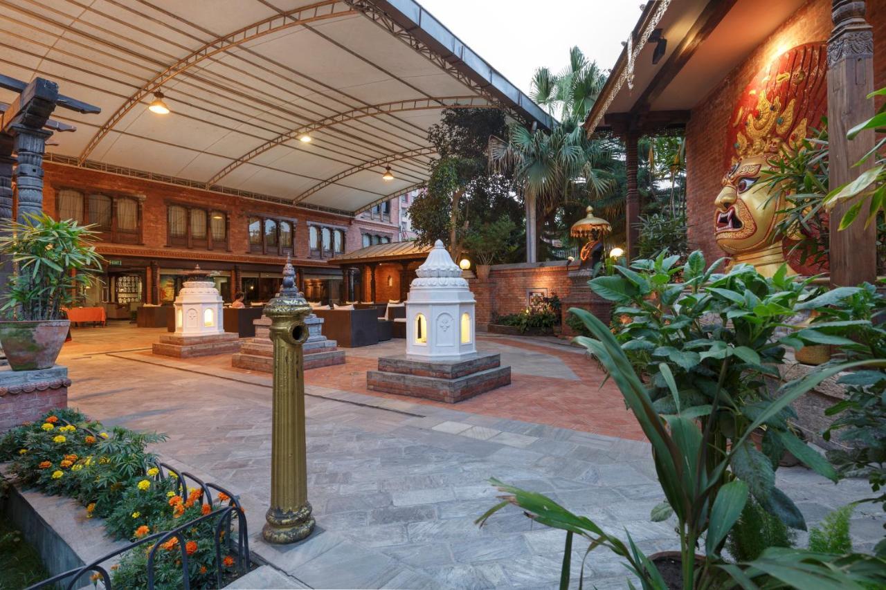 होटल Manaslu 4*